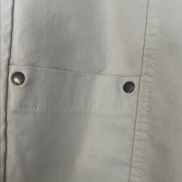 Joseph Ribkoff Beige Capris with Utility Pockets - Picture 3 of 4